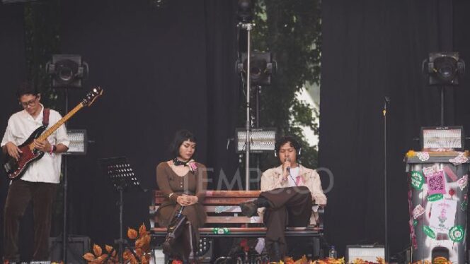 
					Pestapora 2025 Krisis: Puluhan Band Cabut, Kiki Ucup Minta Maaf!