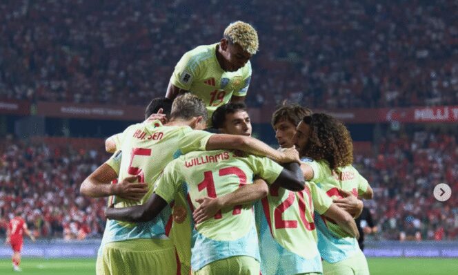 
					Spanyol Bantai Turki: Hat-trick Gelandang Arsenal Hancurkan Mimpi Tuan Rumah