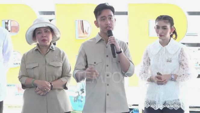 
					Gibran Panen Lobster di Batam, Sindir Penyelundupan Benih Lobster?