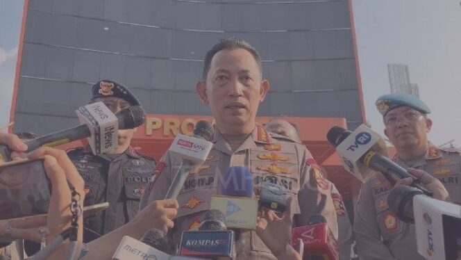
					Dalang Kerusuhan Demo Terungkap? Polri Lakukan Investigasi!