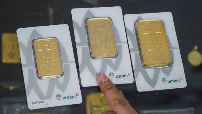 
					Emas Antam Rekor! Harga Tembus Rp2 Juta Lebih, Langsung Sikat?