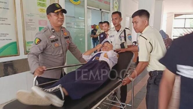 
					Keracunan Makanan Massal: Ribuan Siswa MBG Jadi Korban!