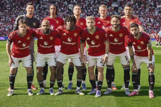 
					MU Gagal UCL, Eh Malah Cetak Rekor Duit! Kok Bisa?