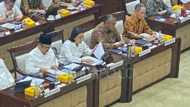 
					Bappenas Utang Rp 60 Triliun: Tahun Depan Dompet Negara Makin Tipis?