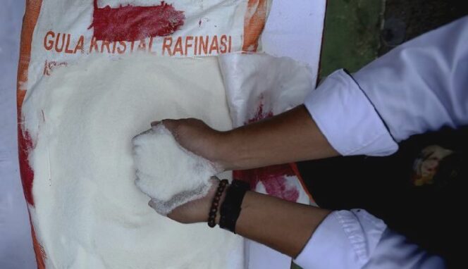 Mendag Revisi Aturan Larangan Campur Gula Rafinasi