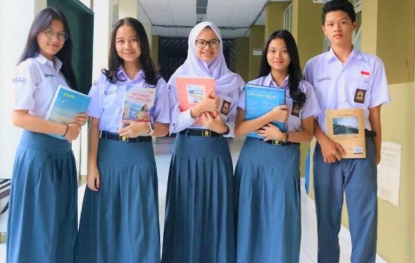 10 SMA Swasta Terbaik di Indonesia: Rekomendasi Buat Generasi Z!