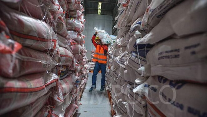 
					Beras Impor 2024 Aman? Ini Kata Bos Bulog Soal Kualitasnya