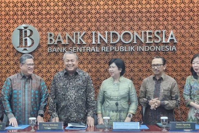 
					Rupiah Mendekati Rp 16.800, BI Siap All Out Jaga Stabilitas Mata Uang Garuda