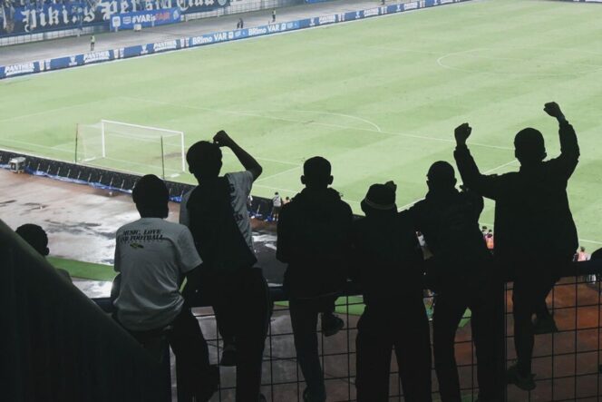 
					Gaduh Influencer di Stadion: I.League Buka Suara, Super League Lebih Bebas?