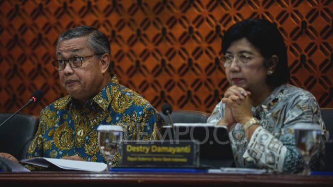 
					Bank Indonesia Transaksi DNDF Naik