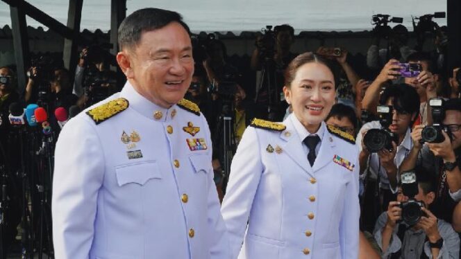 
					Thaksin Dipenjara Setahun: Drama Politik Thailand Belum Usai!