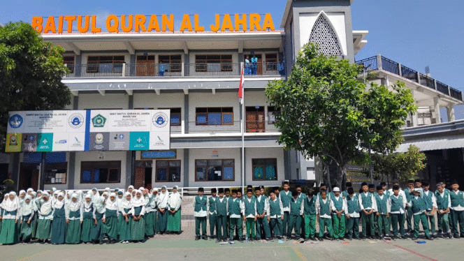
					SDIT Badrussalam Magetan Gelar Program Kunjungan Pondok Pesantren, Siswa Antusias