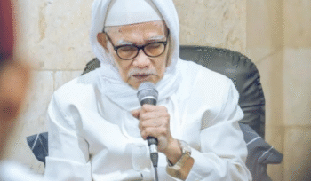 KH Anwar mashur