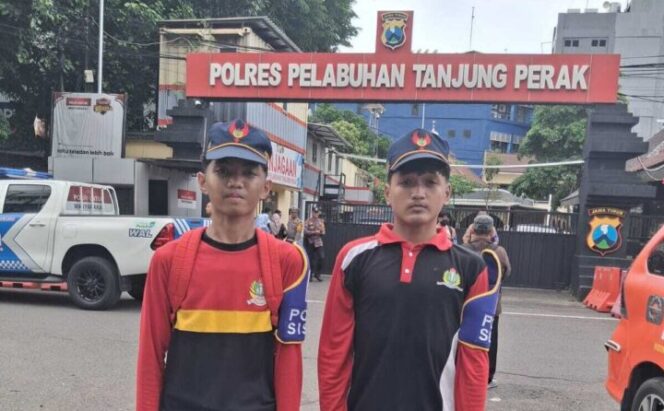 
					Dikukuhkan Polres Tanjung Perak, Dua Siswa SMP PGRI 6  Dipersiapkan Jadi Teladan Disiplin Sekolah