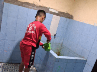 SMP PGRI 6 Surabaya Wujudkan Sekolah Hijau