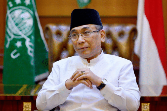 
					Sepak Terjang Ketua PBNU KH Yahya Cholil Staquf yang dimakzulkan