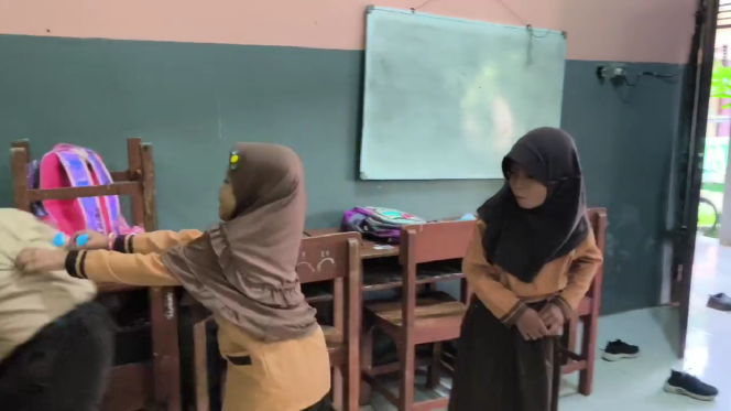 
					Pramuka Tak Lagi Monoton, SMP PGRI 6 Surabaya Terapkan Game Tom and Jerry untuk Bentuk Karakter