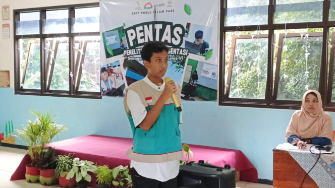 
					PENTAS SDIT Nurul Islam 2026, Puluhan Siswa Unjuk Kemampuan Riset hingga Presentasi Bahasa Inggris