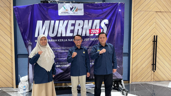 
					Prestasi JSIT Jatim Bersinar di Mukernas, Teratas Pengguna IWR dan Mitra Koperasi