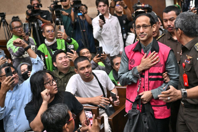 
					Nadiem Makarim, Anak Aktivis Antikorupsi yang Kini Duduk di Kursi Terdakwa