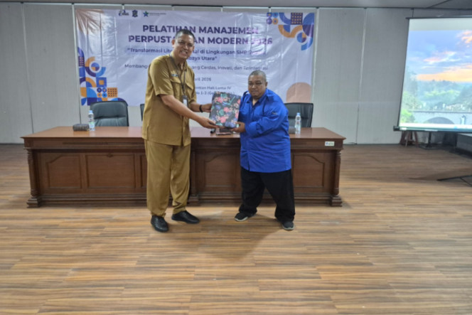 
					Dorong Literasi Digital, MKKS SMP Swasta Surabaya Utara Gelar Pelatihan Manajemen Perpustakaan