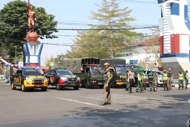 
					Di Balik Senyap Malam Malang: Patroli Gabungan Merajut Asa Keamanan Warga