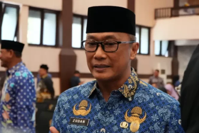
					Prof Zudan Lantik Dewan Hakim MTQ VIII KORPRI 2026, Tekankan Nilai Al-Qur’an Wajib Masuk Birokrasi!