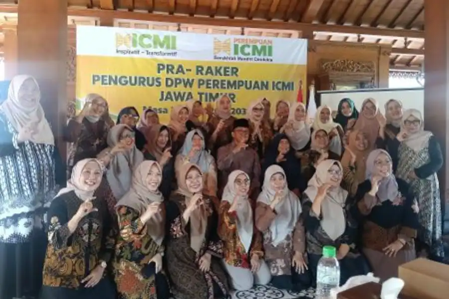 Dari Mimbar Ilmu ke Garis Depan: Cendekiawan Muslimah ICMI Jatim, Subjek Pembangunan Bangsa