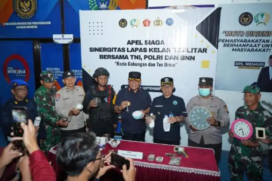 Detak yang Dibungkam: Mengapa Waktu Tak Boleh Dikenal Narapidana Lapas Blitar?