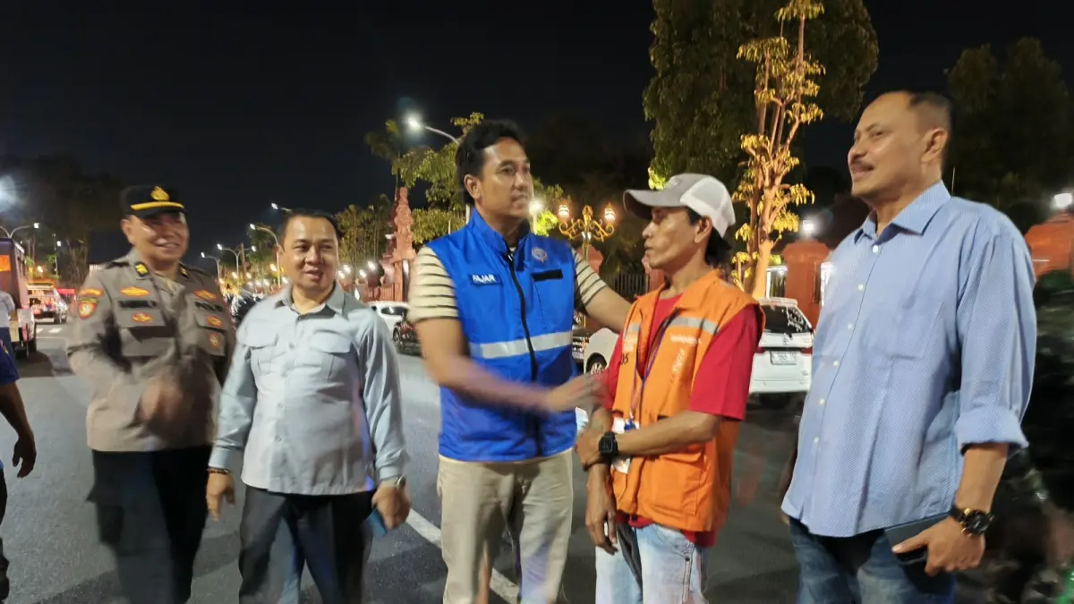 Dishub dan DPRD Sidoarjo Ungkap Modus Kecurangan Parkir di Alun-Alun, Enam Jukir Ditindak Tegas