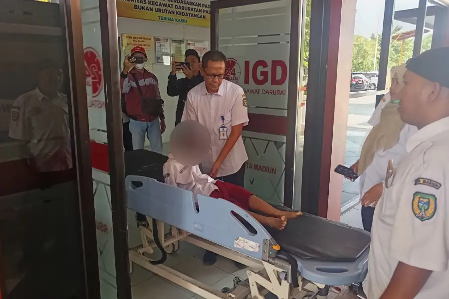 Janji Gizi yang Berujung Sakit: Menelisik Insiden Keracunan Massal Siswa SDN Kanigoro 2 Madiun