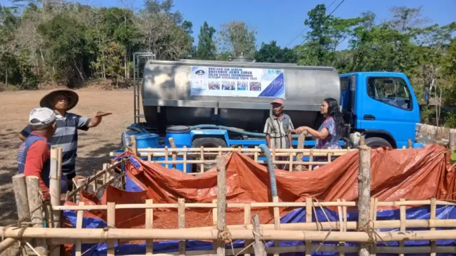 
					Ketika Sumur Mengering di Pacitan: Pelajaran Berharga dari Krisis Air Bersih yang Meluas
