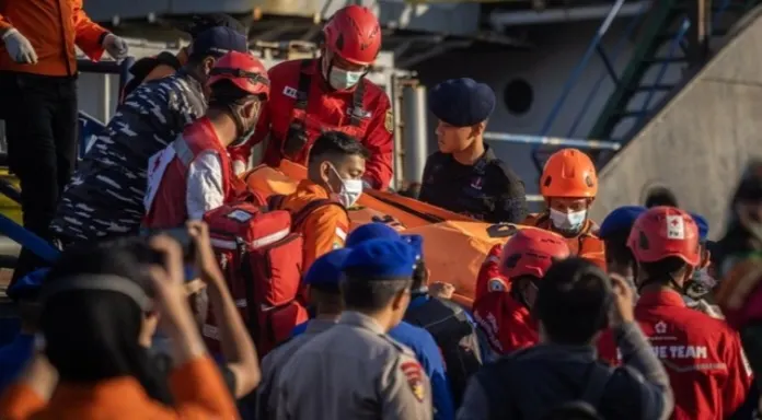 Lambaian Terakhir dari Kalimantan: Kisah Pilu ABK Pamekasan Korban KM Virgo Transport 8 dan Janin yang Menanti