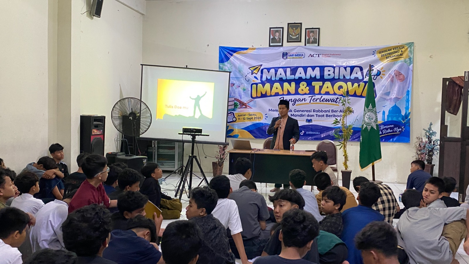 Mabit SMP Meka: Membangun Karakter Islami dengan Qolbun Salim dan Aksi Lingkungan