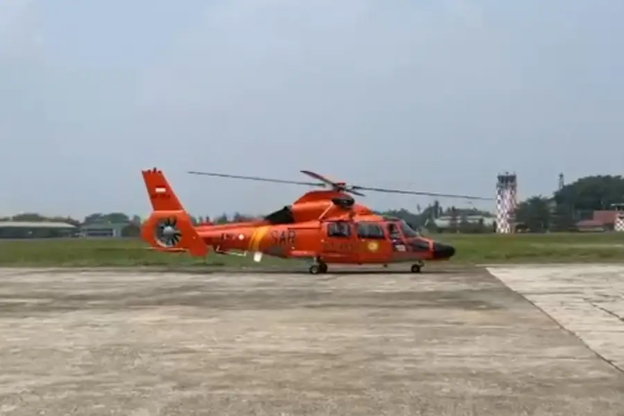 Mencari Harapan di Selat Sunda: Ketika Basarnas Kerahkan Helikopter untuk Delapan Jiwa yang Hilang Kontak