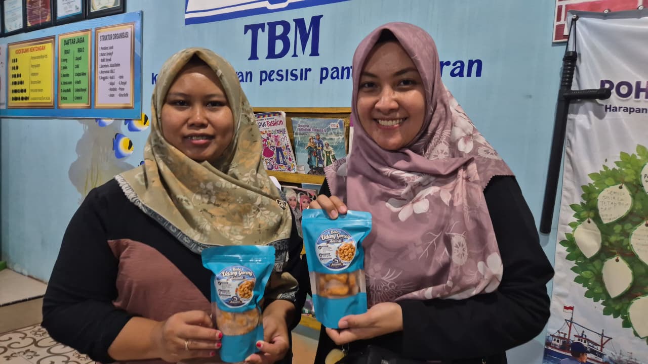 Mendongkrak Potensi Produk Pesisir Sukolilo: Umsura Dampingi Sertifikasi Halal untuk Bola Udang dan Sambal Rebon