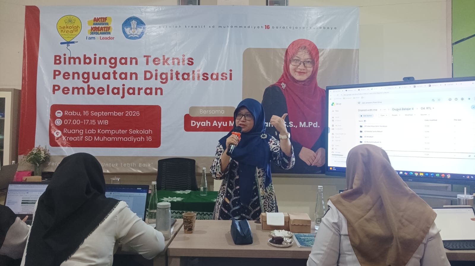 Menguasai Teknologi: Guru Surabaya Kuasai AI untuk Ciptakan Media Pembelajaran Interaktif