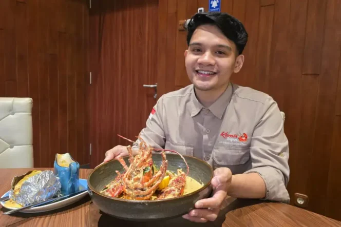 
					Menjelajah Cita Rasa Premium: American Lobster Eksklusif di Kurnia Seafood Surabaya