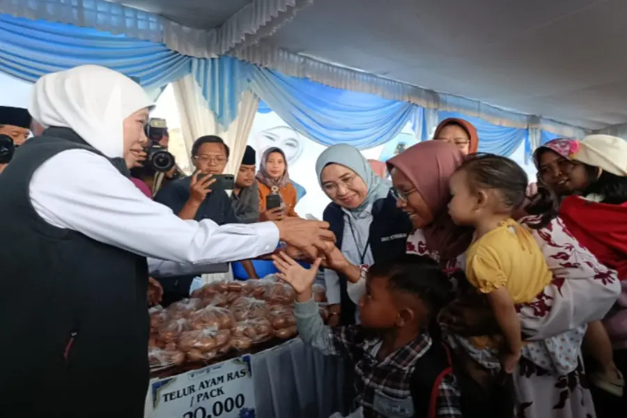 Merajut Asa di Tengah Gejolak: Pasar Murah Pemprov Jatim Redam Inflasi, Hadirkan Senyum di Blitar