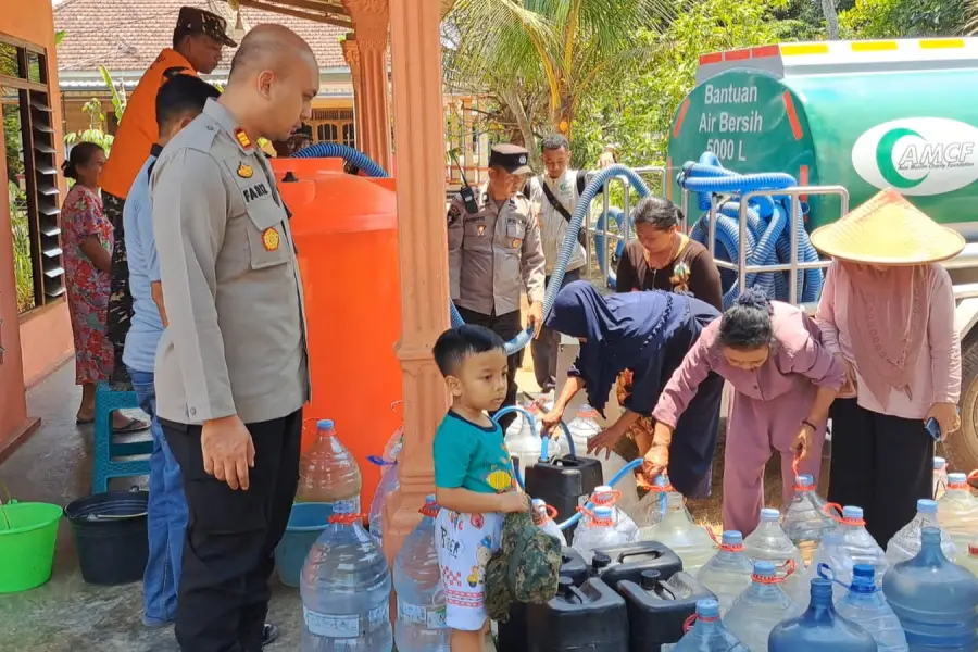 Oase di Tengah Kemarau: Air Bersih, Penjaga Harapan Warga Kalipare Malang