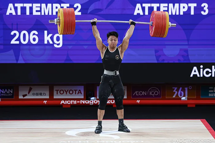 Strategi Krusial Satu Kilogram: Rahmat Erwin Abdullah Pecahkan Rekor Dunia di Asian Games 2026