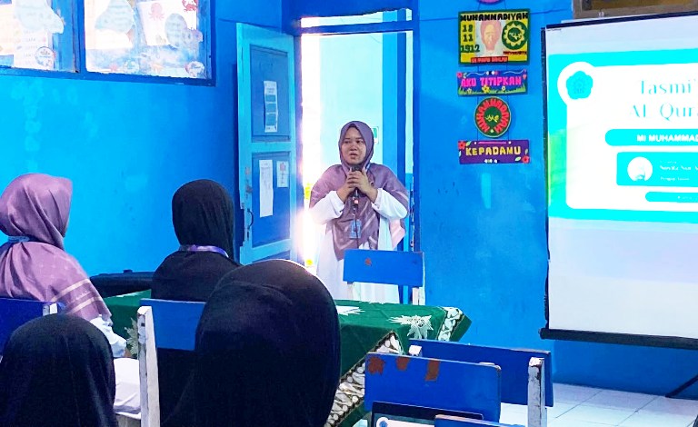 Tangis Haru Guru Ferabiyanti: Siswa MI Muhammadiyah Tempeh Lor Lumajang Berhasil Hafal Juz 30 Al-Qur’an