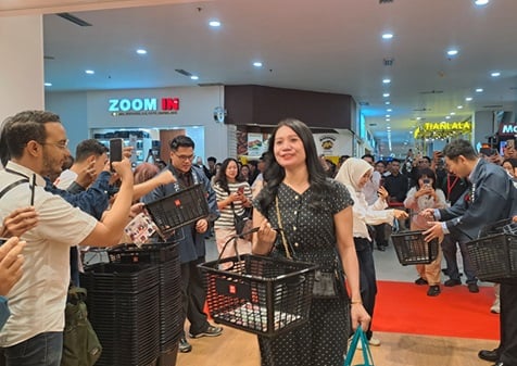 Antusiasme Warga Malang Pecahkan Rekor Pembukaan Uniqlo se-Jawa Timur di MOG
