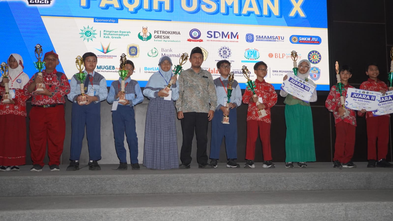 Astama Razin dan Radamel Falco Puncaki Olimpiade IPA FFU X 2026 di Gresik
