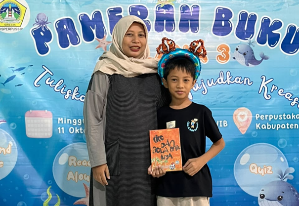 Dari Imajinasi Liburan: Penulis Cilik SD Al-Islam Cerme Terbitkan Buku Perdana yang Menginspirasi