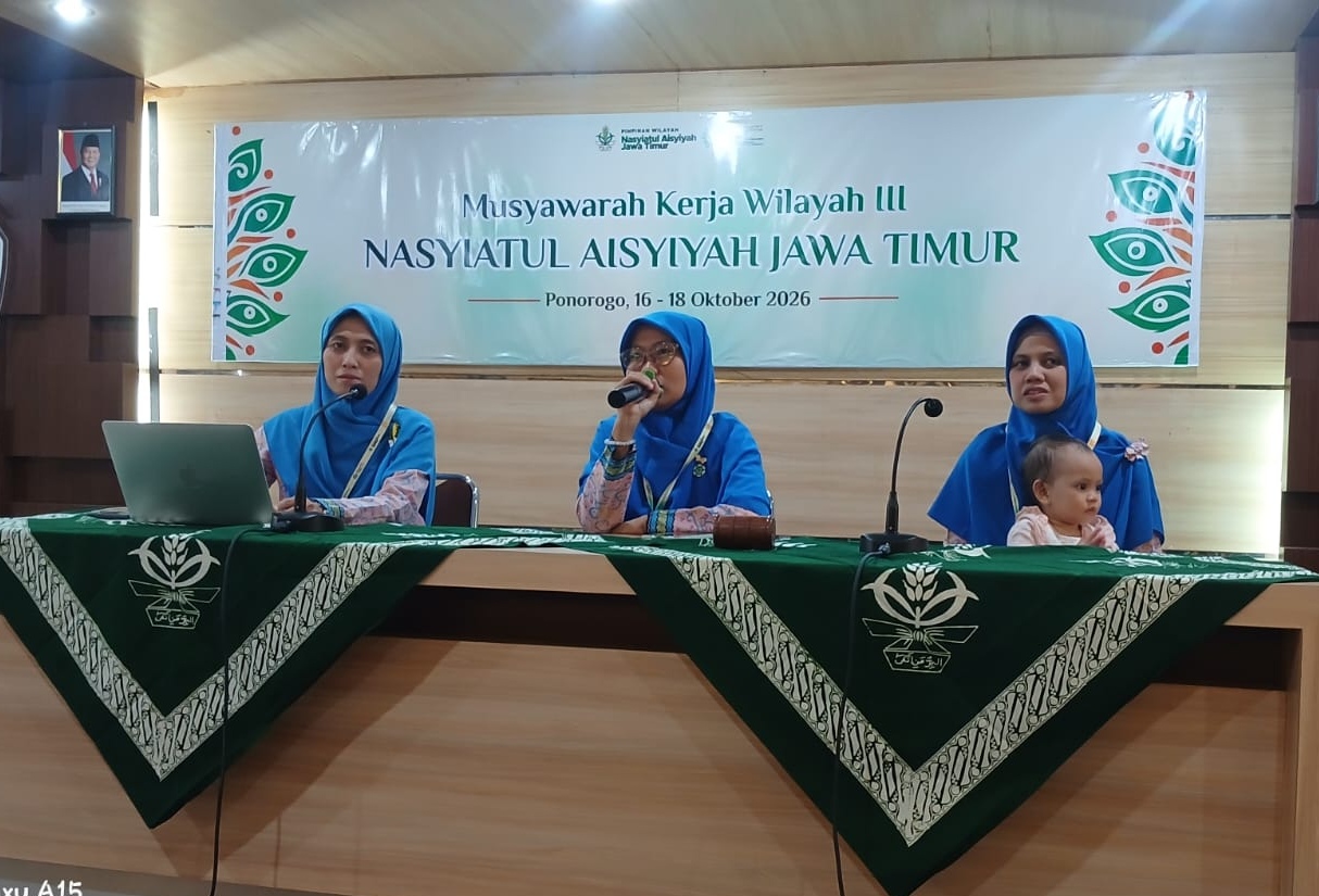 Dedikasi Nur Afni Rahman: Mengemban Amanah Musywil Nasyiatul Aisyiyah Sambil Mengasuh Buah Hati
