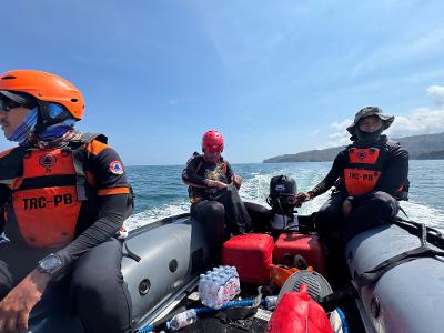 Di Balik Deru Ombak Lumajang: Kisah Pencarian Nelayan yang Hilang dan Pelajaran dari Laut