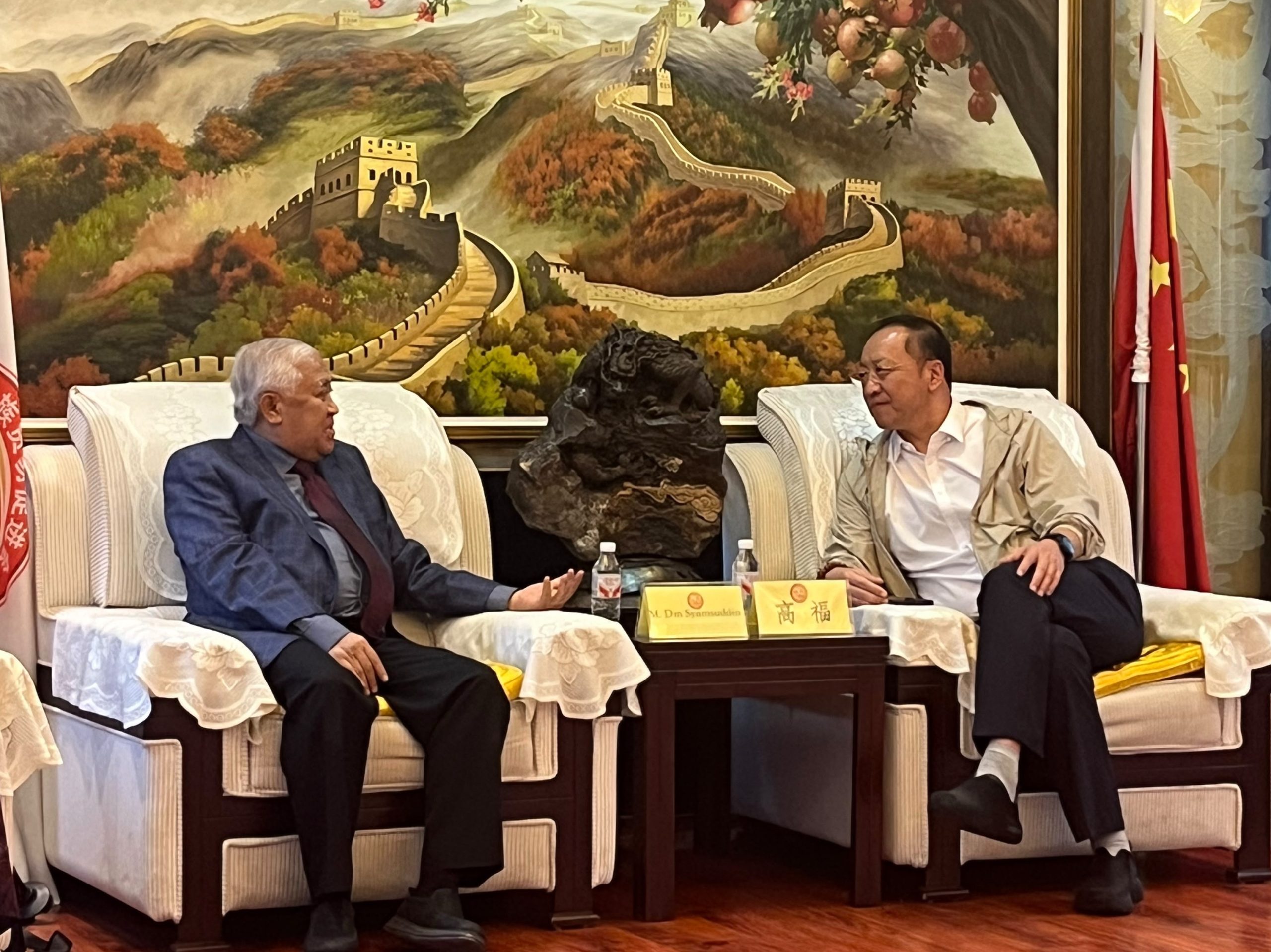 Din Syamsuddin Gagas Kerja Sama Produk Halal dan Peradaban di Cina, Dampingi Santri Dea Malela