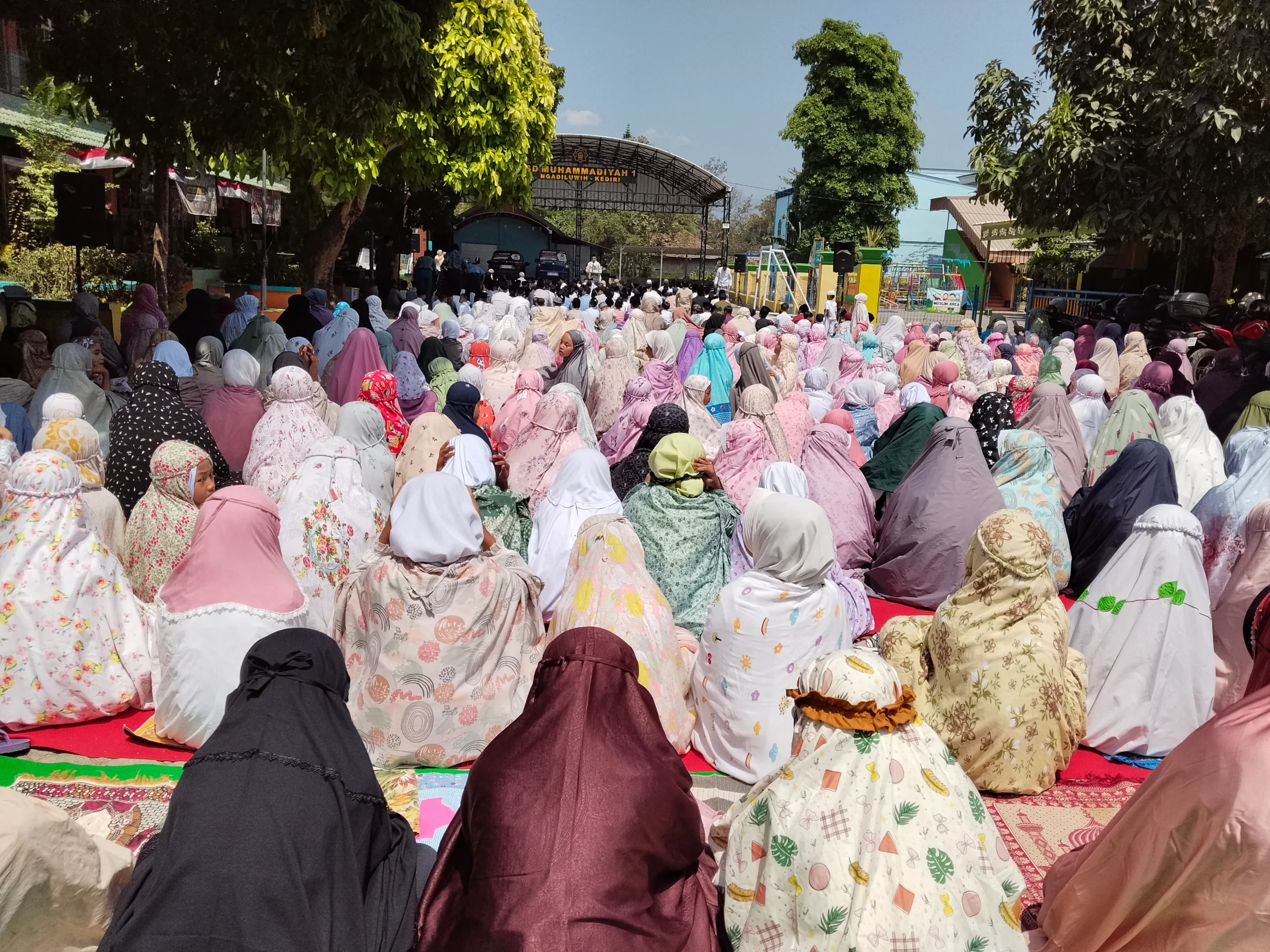 Ketika Langit Enggan Berkata: Salat Istisqa Muhammadiyah Kediri, Ikhtiar Hujan, dan Pelajaran di Tengah Kemarau