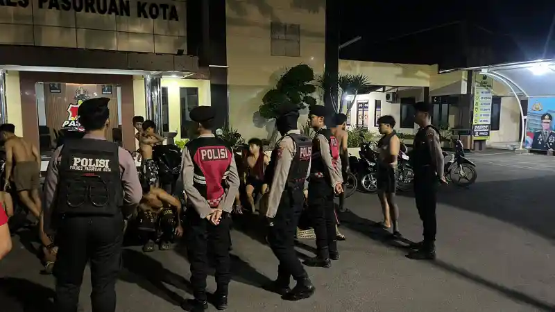 Ketika Malam Minggu Tak Lagi Sama: Mengurai Akar Balap Liar, Pengawasan Orang Tua, dan Pendidikan Remaja di Pasuruan